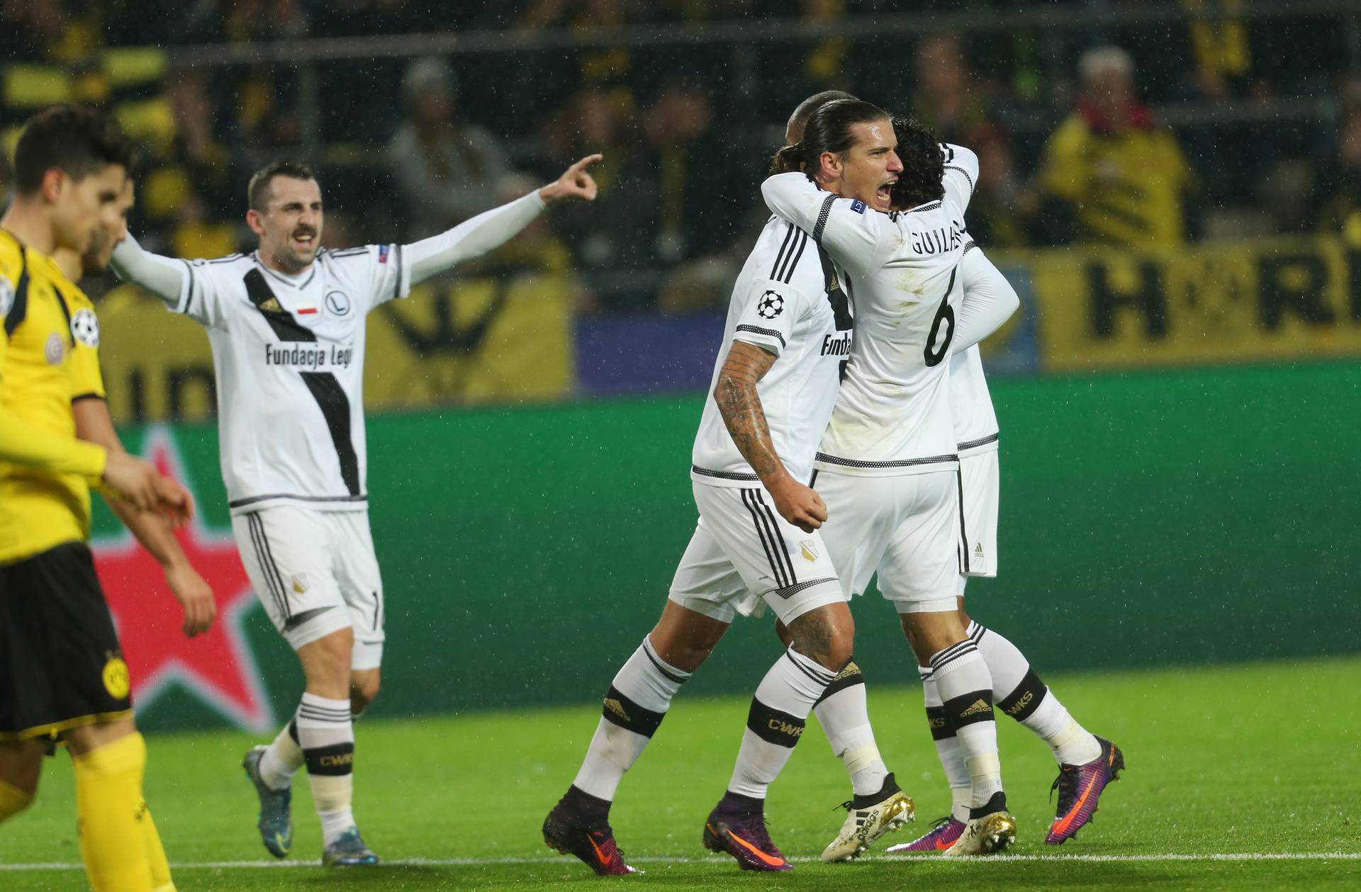 Borussia Dortmund vs Legia Warsaw