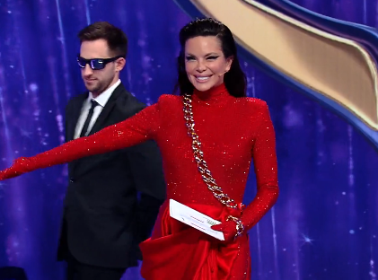 Nikolina Pišek sjaji u crvenoj haljini, svemu dodala srebrni lanac: 'Kako dobro izgledaš!'