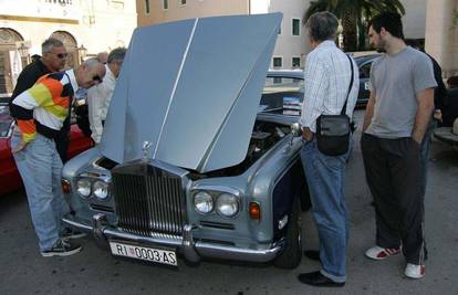 Aston Martin od 150.000 eura na reliju u Splitu