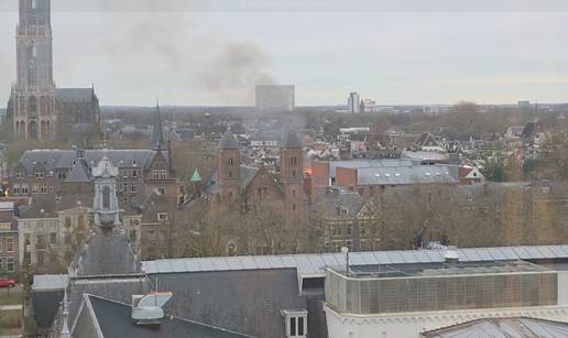 FOTO Horor u Utrechtu: Golema eksplozija uru&scaron;ila zgrade, vatrogasci jo&scaron; tra&zcaron;e pre&zcaron;ivjele...