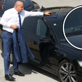 Ministar Šušnjar u prekršaju? Službeni Audi vozi s policijskim bljeskalicama, a zakon to brani