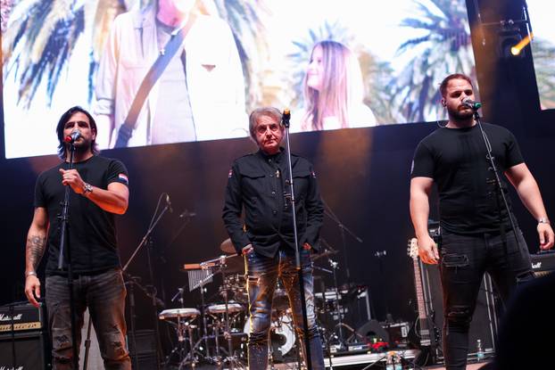 Frankfurt: Hrvatska noć u Suwag Energie Areni