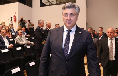 Plenković u Splitu: 'Živimo u izazovnim vremenima, potrebni su nam obrazovani mladi ljudi'