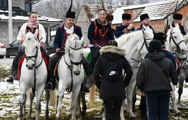 FOTO Tradicionalno 'Pokladno jahanje' u spomen na herojsku borbu protiv Turaka