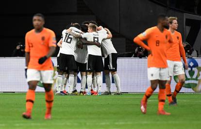 Schulz i 'Elf' srušili Nizozemce u zadnjim minutama utakmice