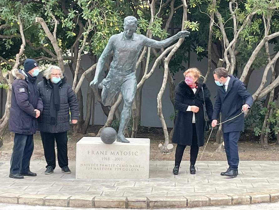 Jakobušić: Da smo na terenu dobri kao u obljetnicama i proslavama, bili bismo prvaci