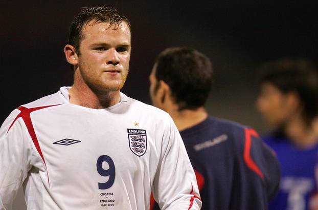 ARHIVA - 2006. Zagreb: Vatreni i "maksimirska krtica" srušili su Englesku 