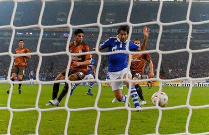 Dobri, stari Raul zabio dva u uvjerljivoj pobjedi Schalkea
