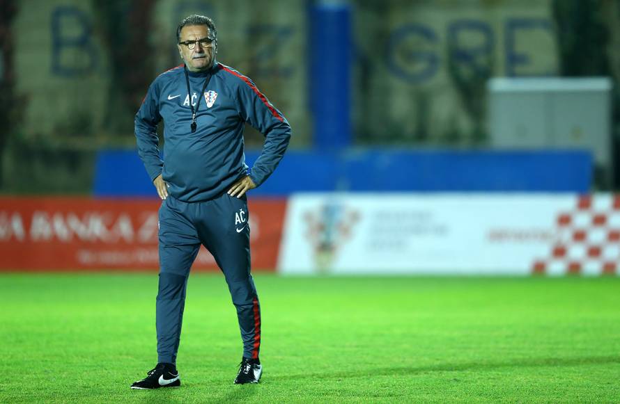 Ante Čačić pozvao je 27 igrača: Na popisu Ćorić, Livaković, Rog