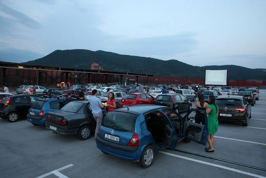 Vjetar odgodio prvi film Drive In Kina: 'Ostalo će ići po planu'