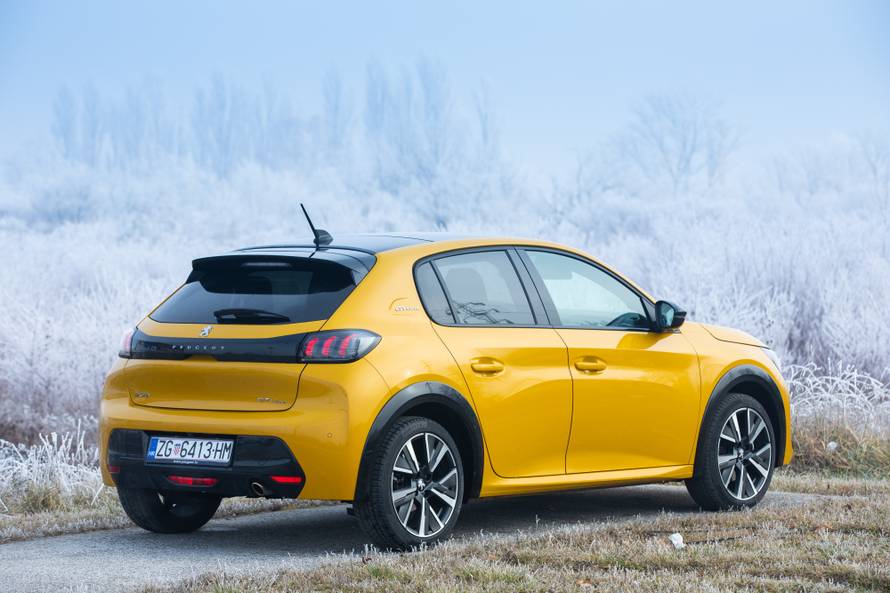 Peugeot 208 pravi je magnet za poglede: Najveći hit u klasi