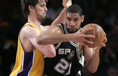 NBA: Tim Duncan ubacio 20.000 poena u karijeri...