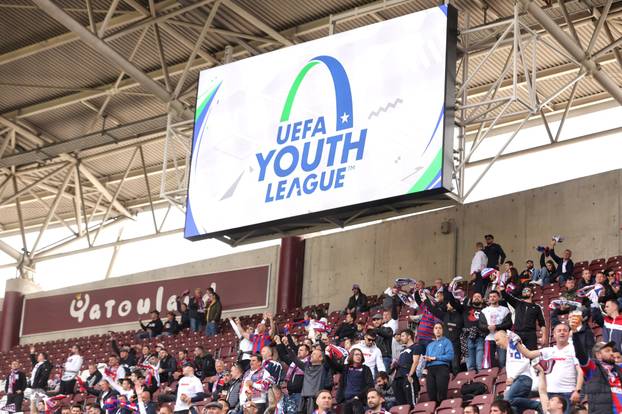 Ženeva: Navijači spremni za utakmicu finala Lige prvaka mladih između AZ Alkmaara i Hajduka