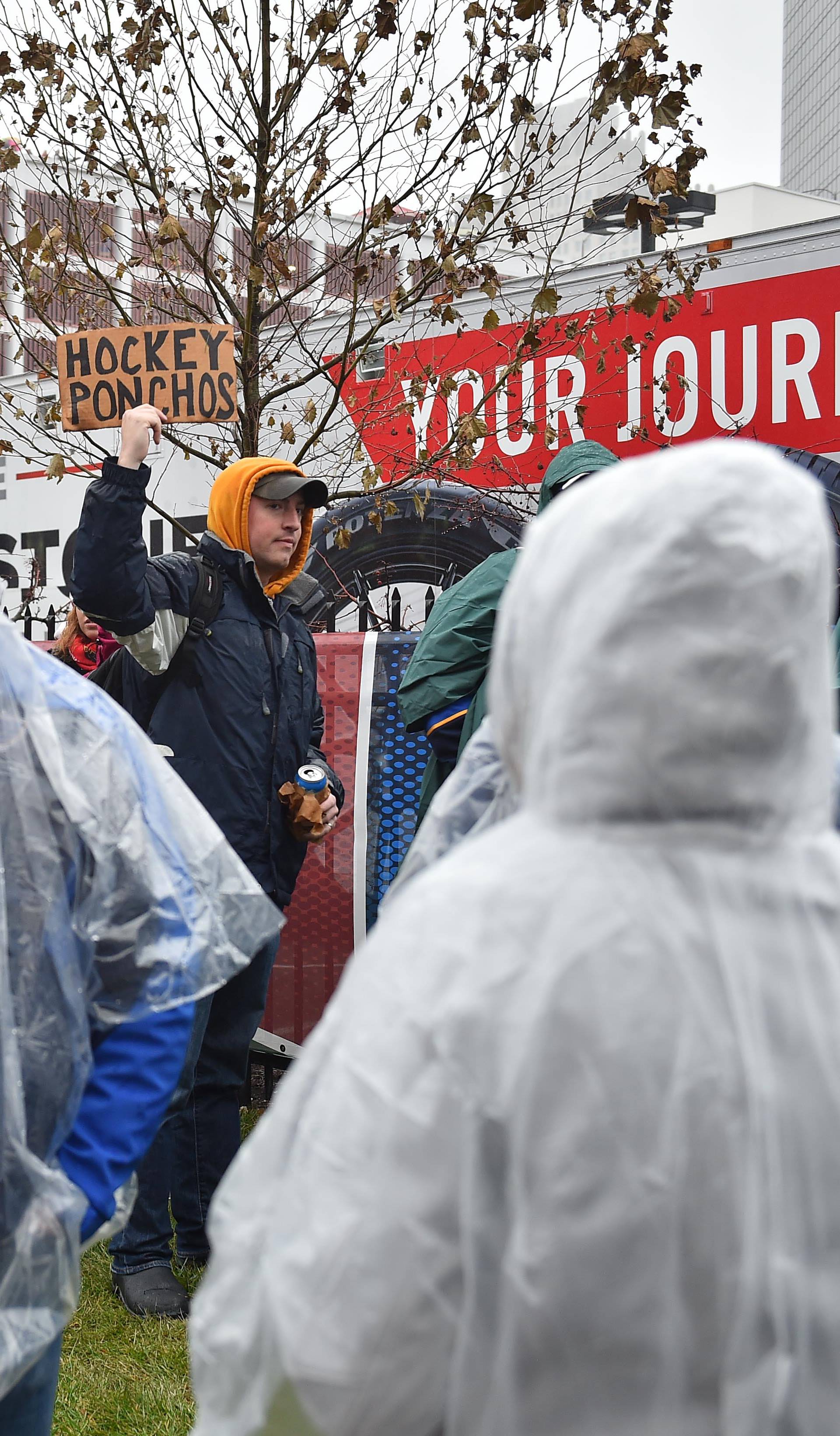 NHL: Winter Classic-Chicago Blackhawks at St. Louis Blues