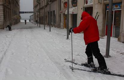 Grad Split mora platiti odštete ozlijeđenima na snijegu 2012.