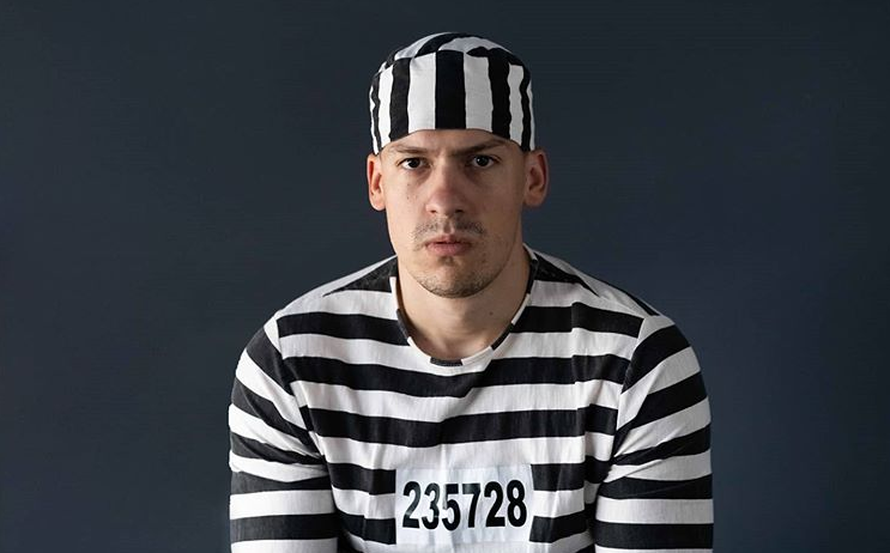 Ponovno problemi: Baka Prase dobio kaznenu prijavu zbog spolnog odnosa s maloljetnicom