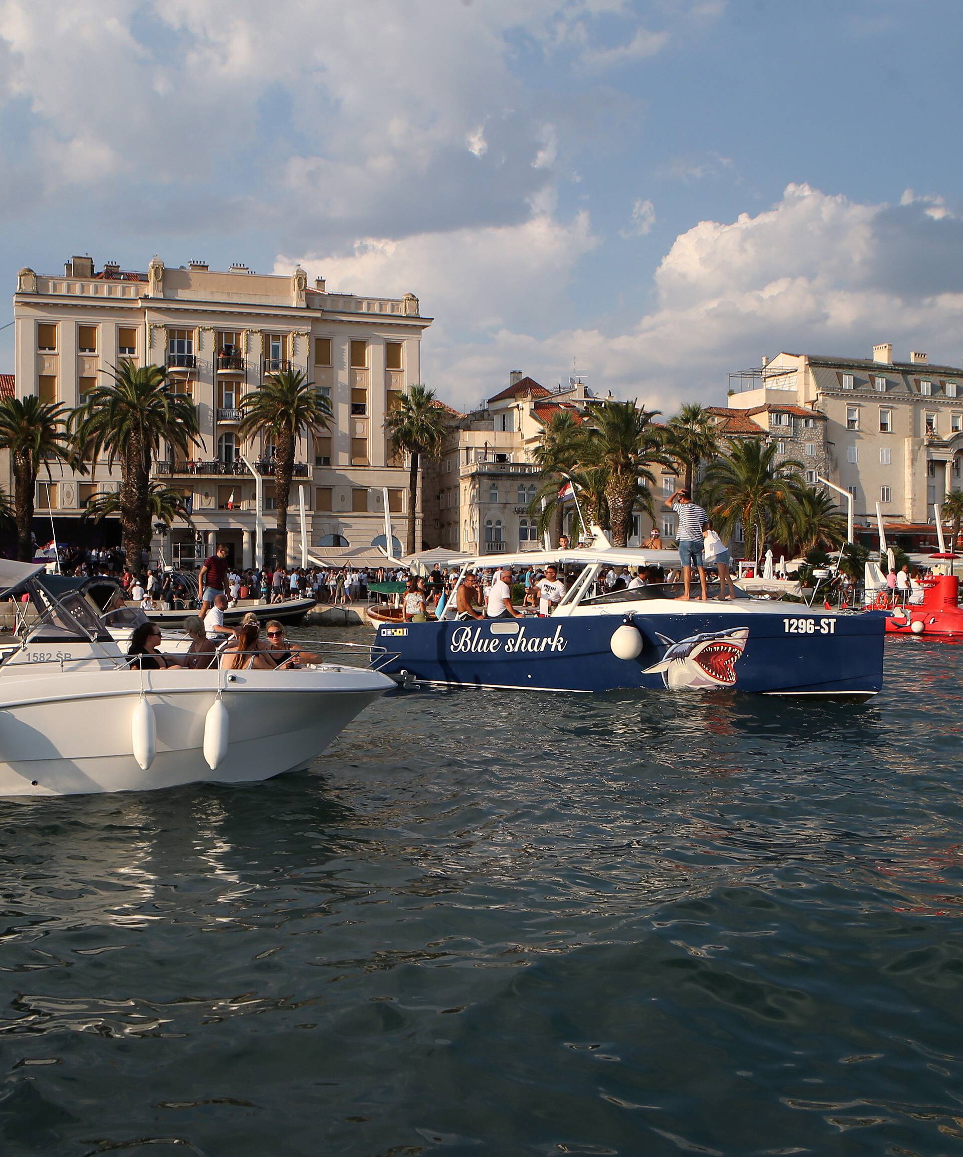 Uz 'Galeb i ja' Split ispratio Olivera na posljednje putovanje