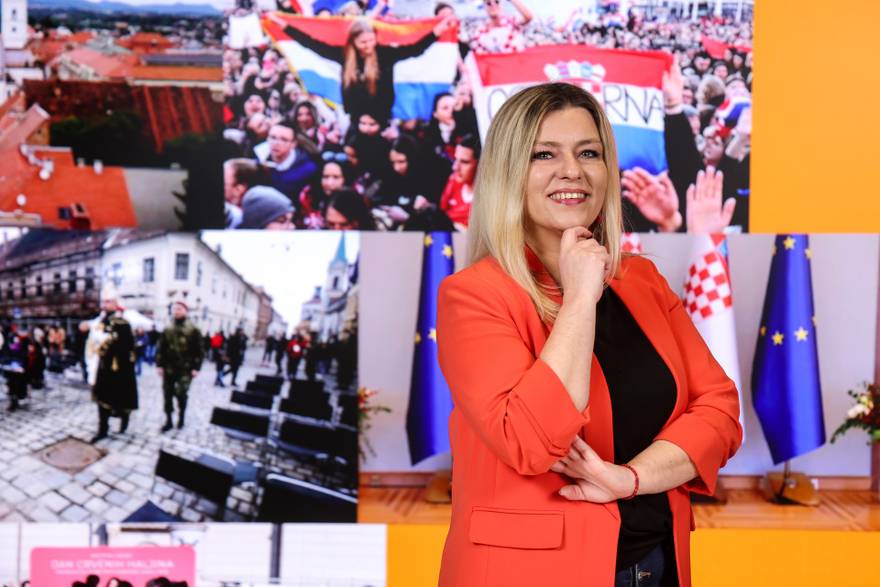 Gledajte '240 sekundi' 24sata: Posljednja pjesma Gabi Novak, Đakovo ide na nove izbore...