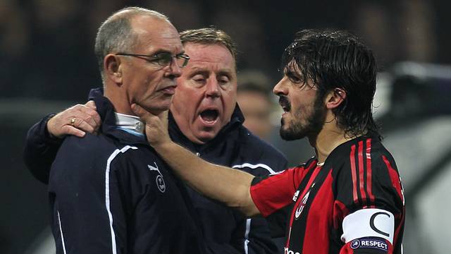 Soccer - UEFA Champions League - Round of 16 - First Leg - AC Milan v Tottenham Hotspur - San Siro