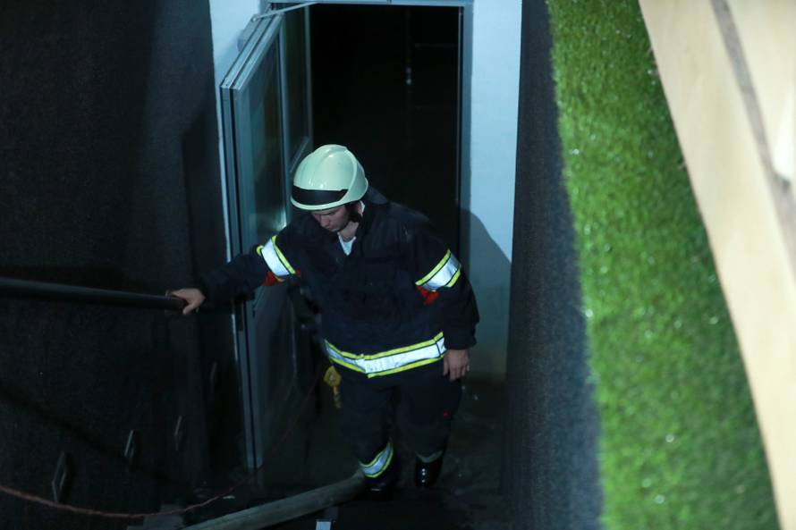 Jutro nakon poplave u Zagrebu: Saniraju Miramarsku ulicu