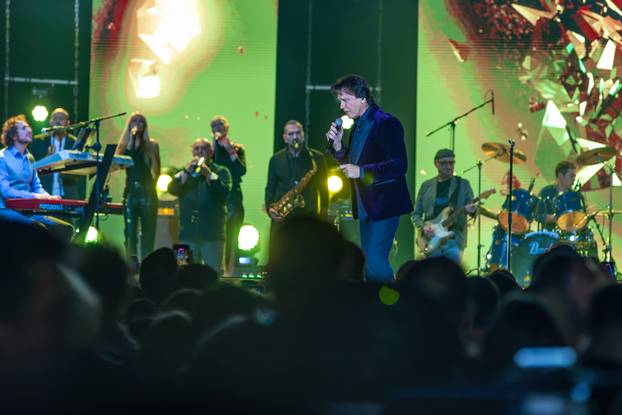 Zdravko Čolić održao koncert u Osijeku