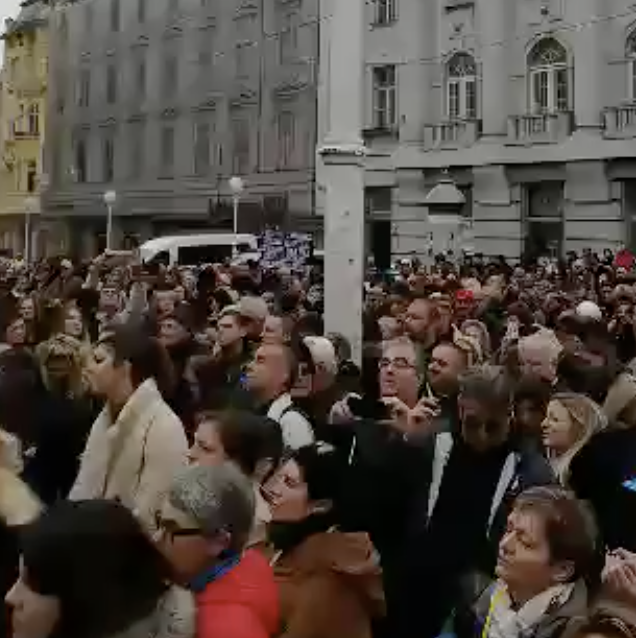 'Vi ste, premijeru, odgovorni za štrajk. Nema tu teorija zavjere'