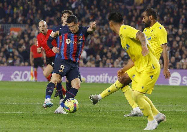 LaLiga - FC Barcelona v Cadiz