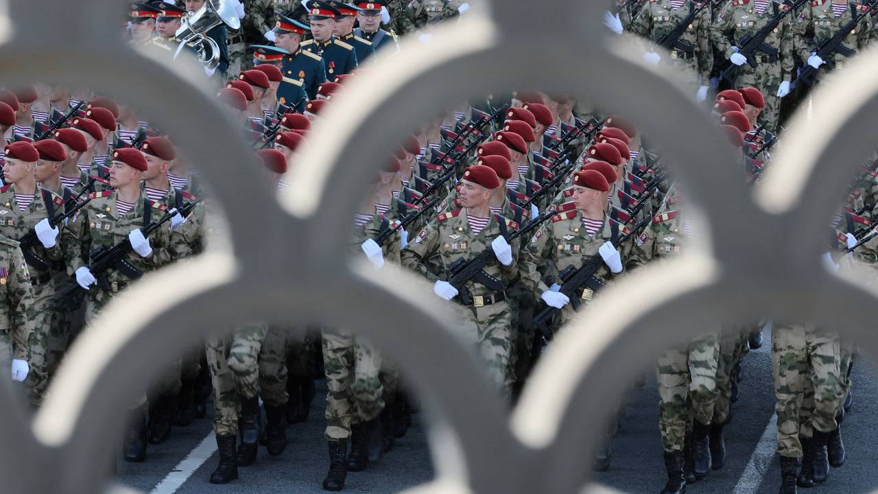 Počela Putinova velika parada