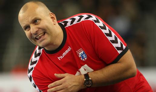 Kritizirao je Sigurdssona, a sad se javio: 'Posipam se pepelom'