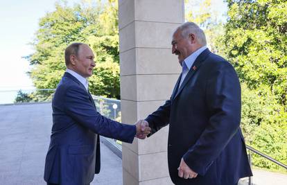 Putin se sastaje s Lukašenkom