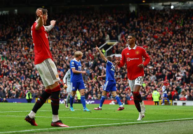 Premier League - Manchester United v Leicester City