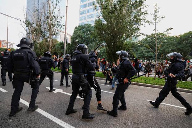 Spanish unions call a general strike in solidarity with Palestinians in Gaza, in Barcelona