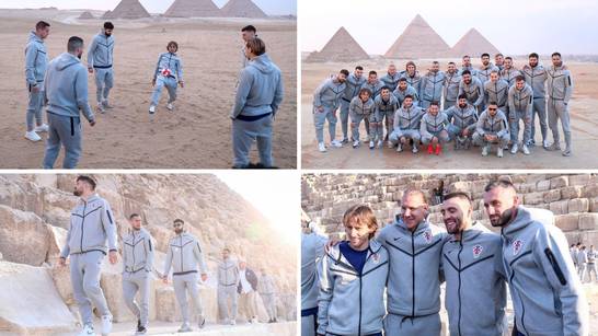 FOTO Vatreni posjetili piramide i zaigrali nogomet na pijesku