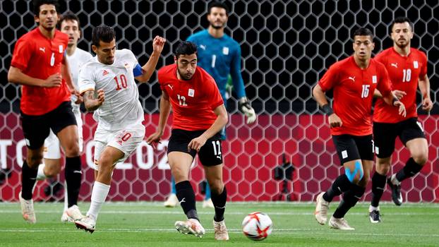 Soccer Football - Men - Group C - Egypt v Spain