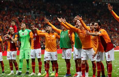 Igra se dok Galatasaray ne da gol: Produžili susret 12 minuta