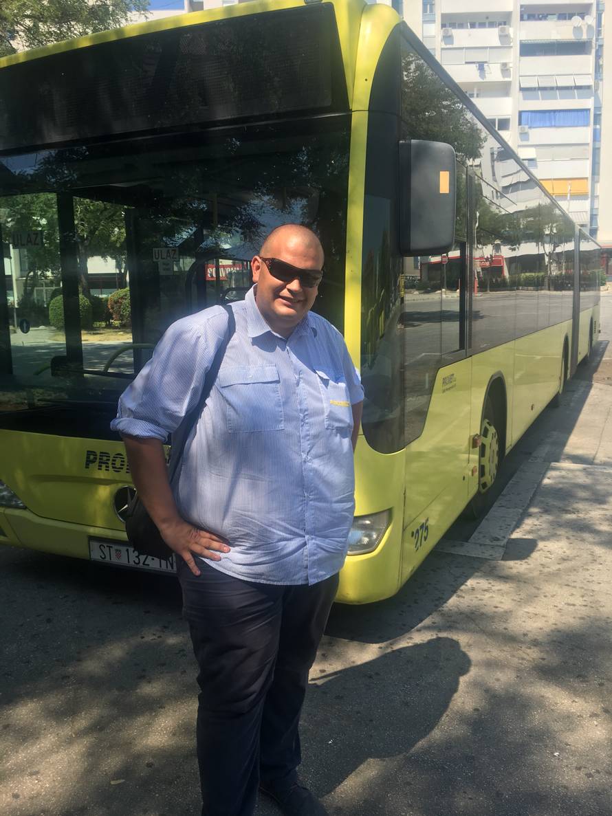 Vozač busa u Splitu izbacio sve putnike: Htio pomoći invalidu