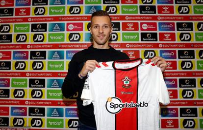 Sad je i službeno: Oršić potpisao za Southampton do ljeta 2025.