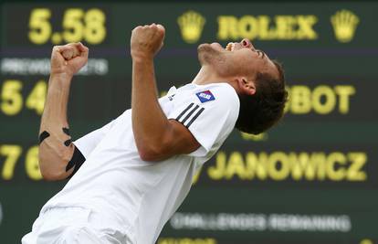 Janowicz je hit Wimbledona: Jerzy lani nije imao za tenisice