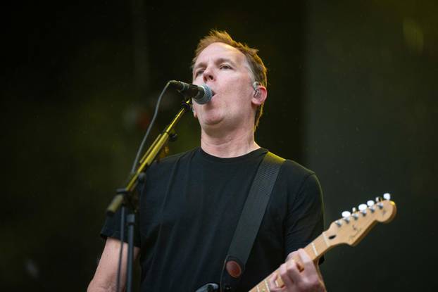 Zagreb: Keanu Reeves sa svojom grupom Dogstar nastupio na INmusic festivalu