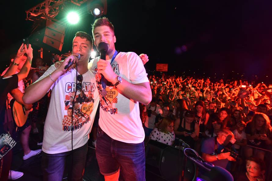 MjeÅ¡tani Bilica organizirali doÄek za srebrnog reprezentativca Duju Äaletu-Cara