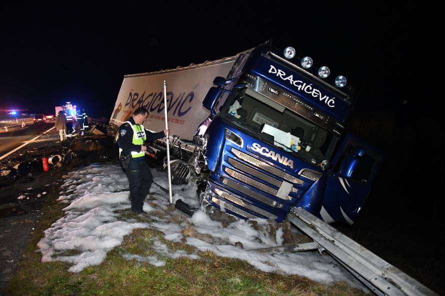 Strava na A3: Nisu vjerovali da je netko u toj olupini preživio