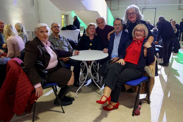 U Zadru održan Bal umirovljenika, zaplesao i ministar Šime Erlić