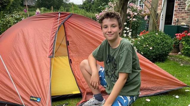 Dječak (11) skupio 4,35 milijuna kuna za dobrotvorne svrhe - od prošlog ožujka spava u šatoru