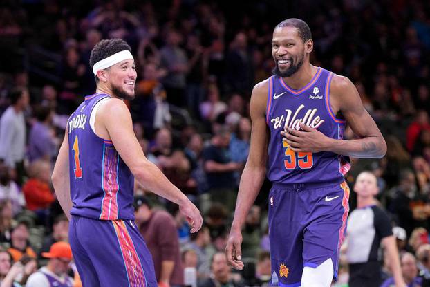 NBA: Portland Trail Blazers at Phoenix Suns