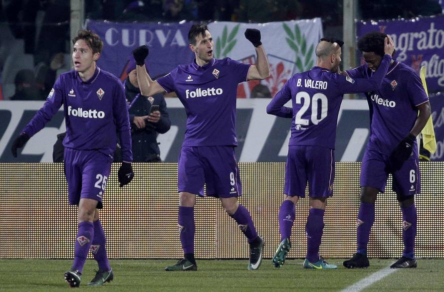 Football Soccer - Fiorentina v Juventus - Italian Serie A