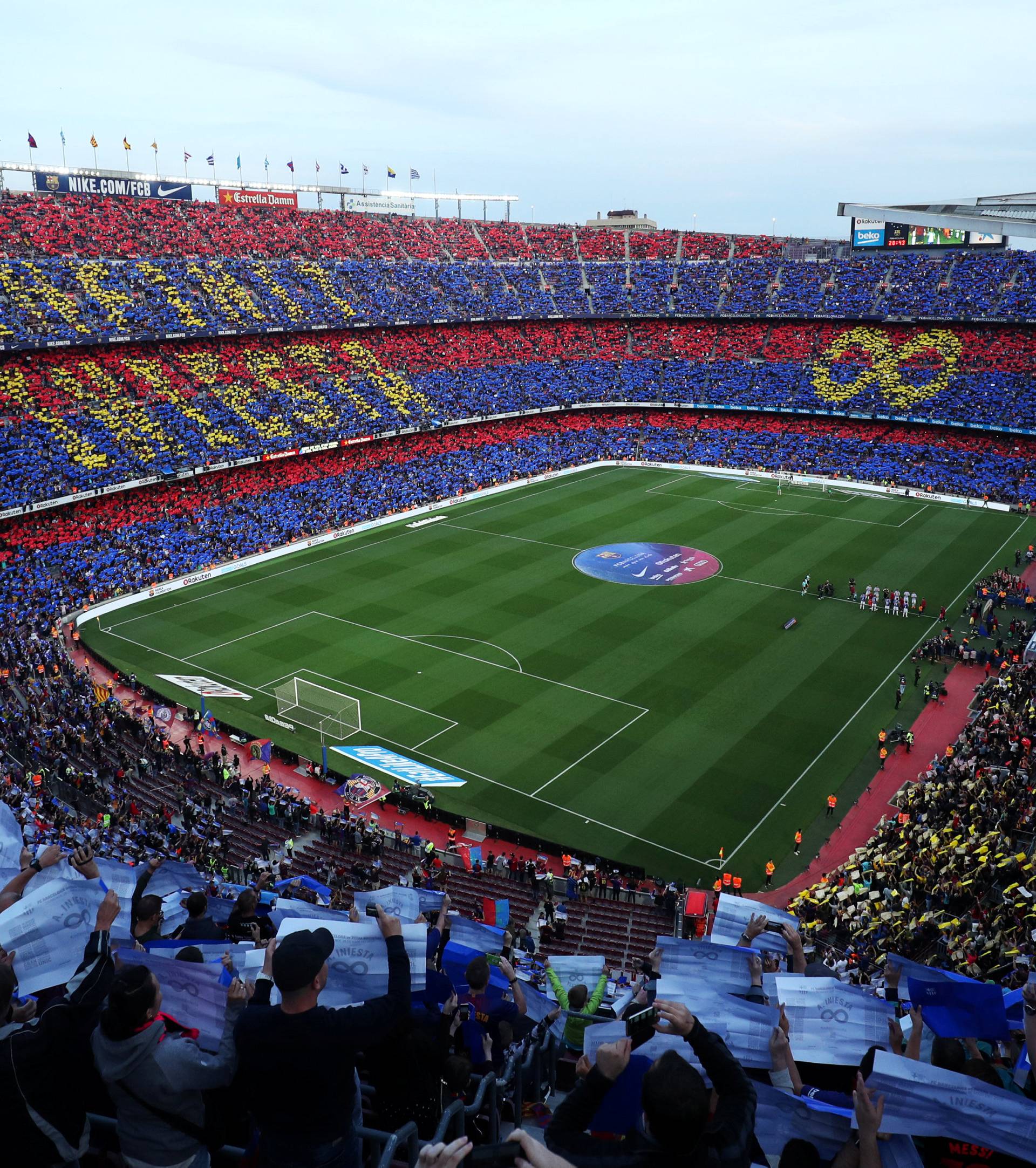 La Liga Santander - FC Barcelona vs Real Sociedad