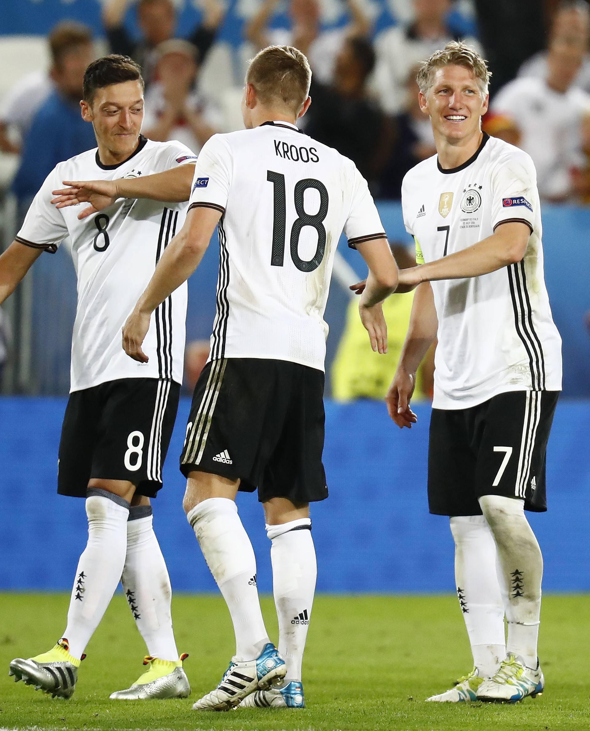 Germany v Italy - EURO 2016 - Quarter Final