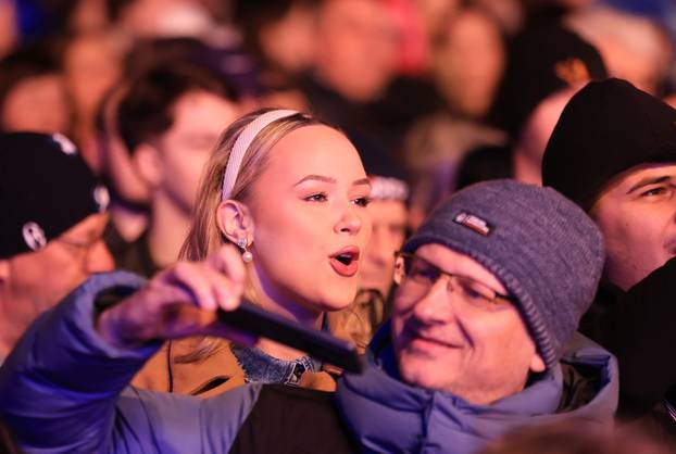 Parni valjak nastupio je  na 200. Samoborskom fašniku