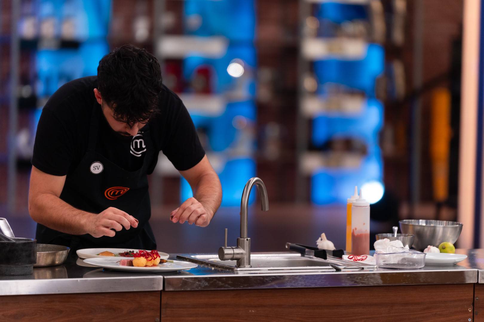 Ante je pobijedio u MasterChef izazovu, a Tin se rasplakao: 'Pokazao sam puno znanja...'