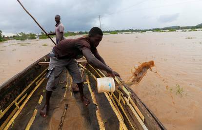 Rana upozorenja: Sateliti i senzori pomažu Keniji, Gani i Zambiji u borbi protiv poplava